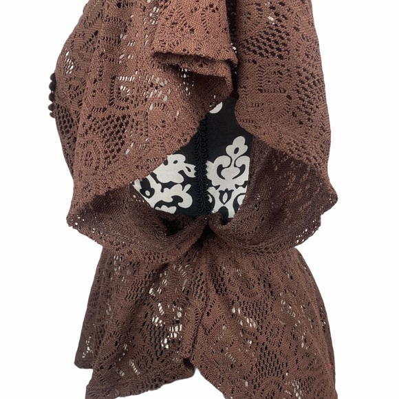 Knitted Peplum Brown Top - Picture 9 of 14